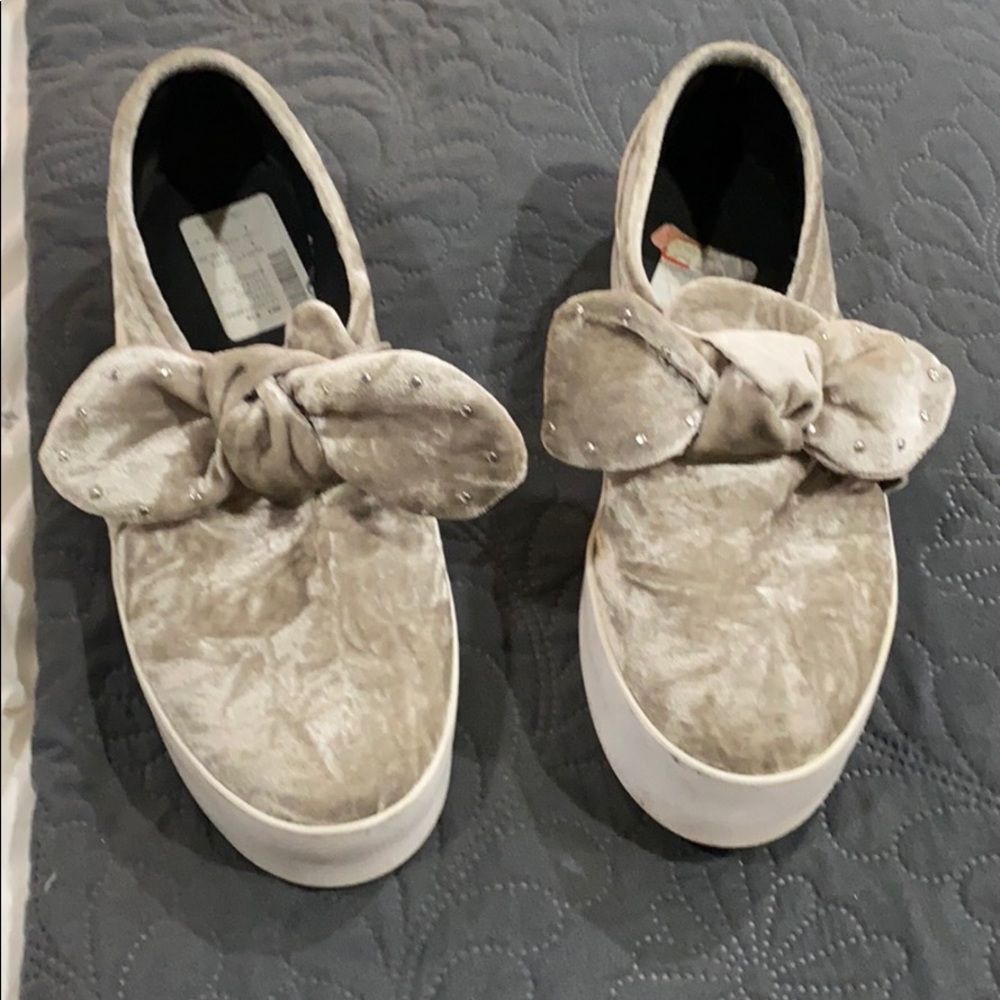 Rebecca Minkoff velvet tennis shoes